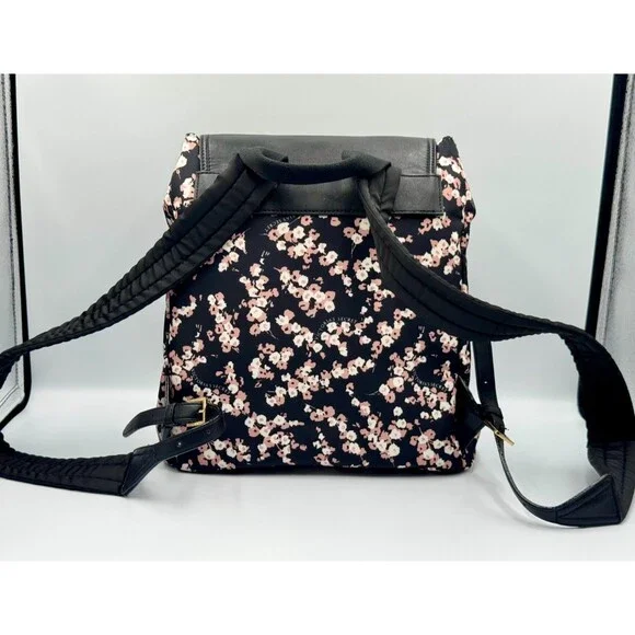 VICTORIA'S SECRET 6 Piece Midnight Rose Travel Make-Up Train Case Backpack NWOT! - Picture 9 of 13